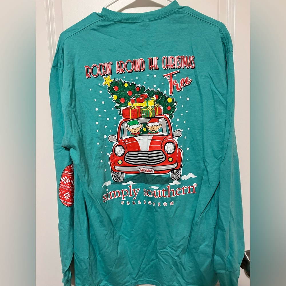 Simply Southern Christmas Tee- Size Large
